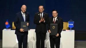 chu-tich-fifa-den-bangkok-2-min_11zon