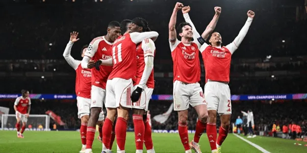 hlv-danh-tieng-chi-dich-danh-doi-tuyen-manh-nhat-chau-au-min_11zon